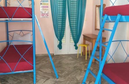 Bed in 4-Bed Mixed Dormitory Room