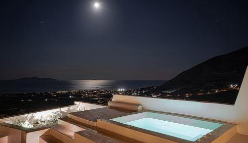  Honeymoon Suite with Sea View & Hot Tub