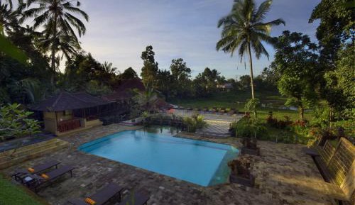 Deluxe Suite with Rice Fields View