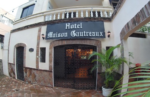 La Primavera Hotel | Hotel Maison Gautreaux