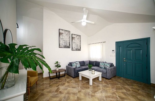 Villas Ana Maria Villa | Guest Friendly Villa - 5 BD/Privacy/Walkable/Pool/BBQ/AC