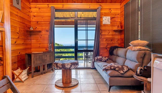 The Cosy Chalet Mahinarama wPool