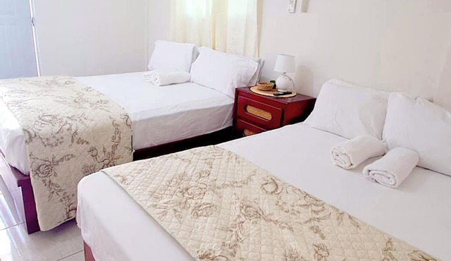 Just 5 minutes from the Los Patos River! 3-bedroom house with terraces and a kitchen